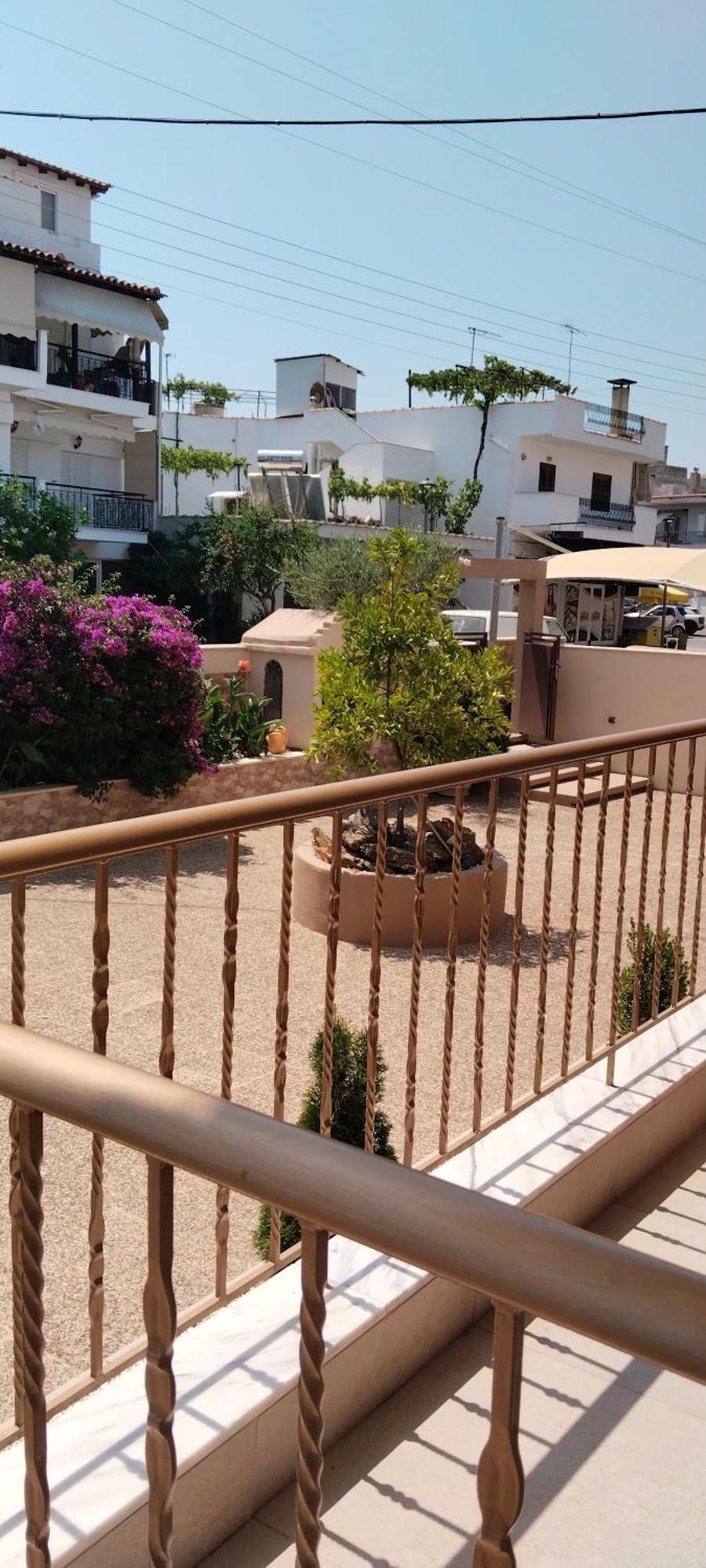 Vakantiehuis Theasis 2 *